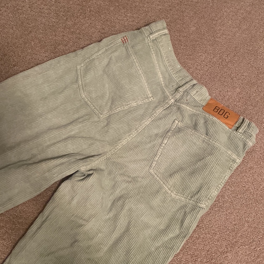 BDG lights green curduroy pants